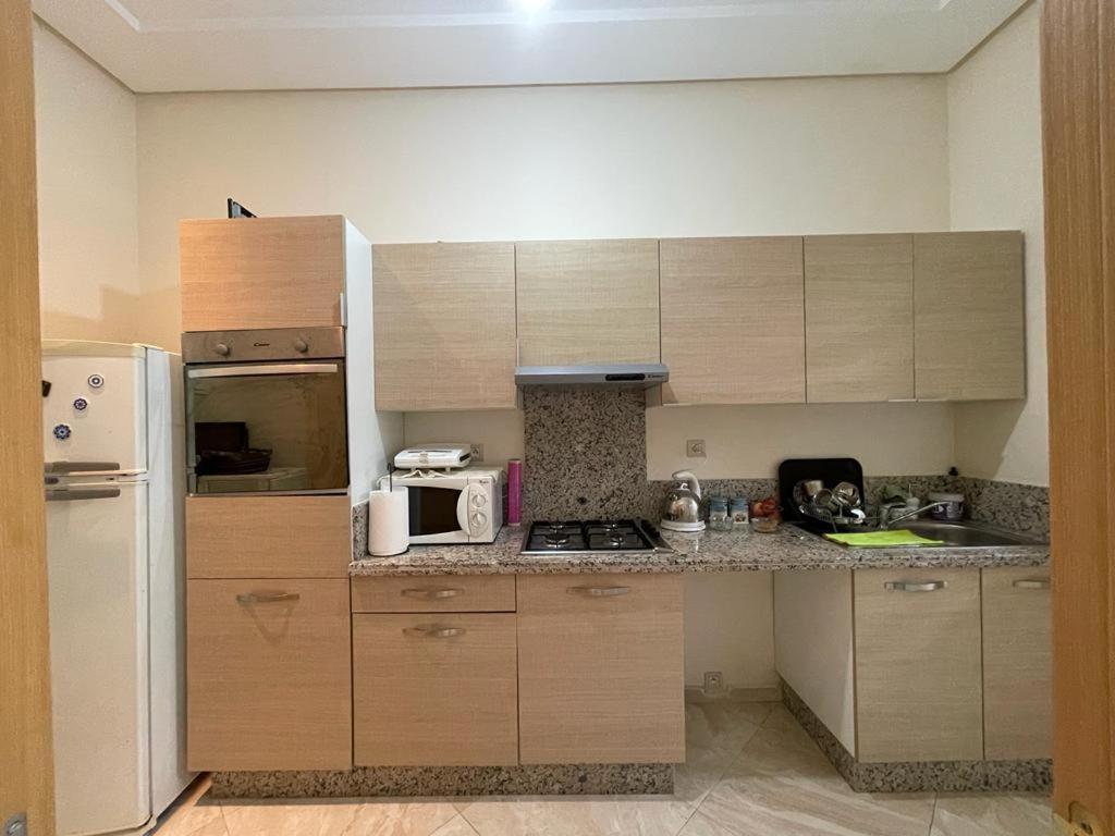 The Garden Corner Apartment Bouznika Bagian luar foto